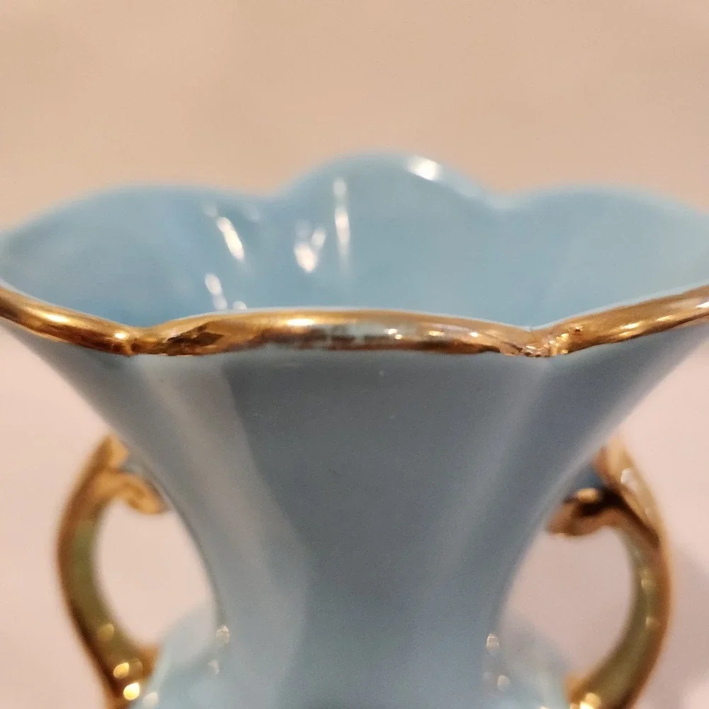 Pearl China Co. Trophy Vase 14k Gold Painted, Slight Scuff Marks, Pictured.